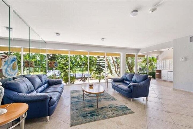 Building Photo - 3581 S Ocean Blvd