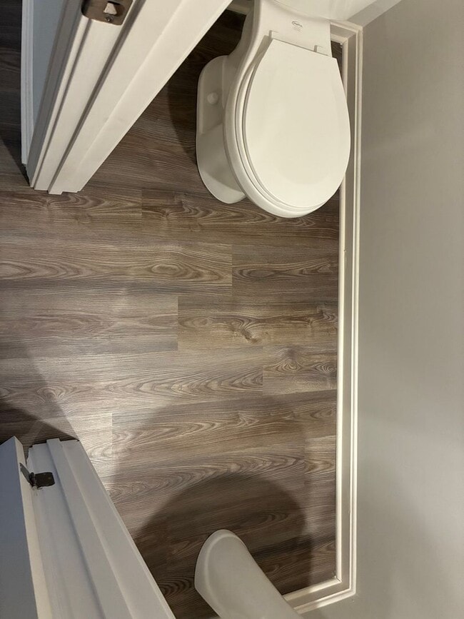 Building Photo - 105 S Osprey Ct