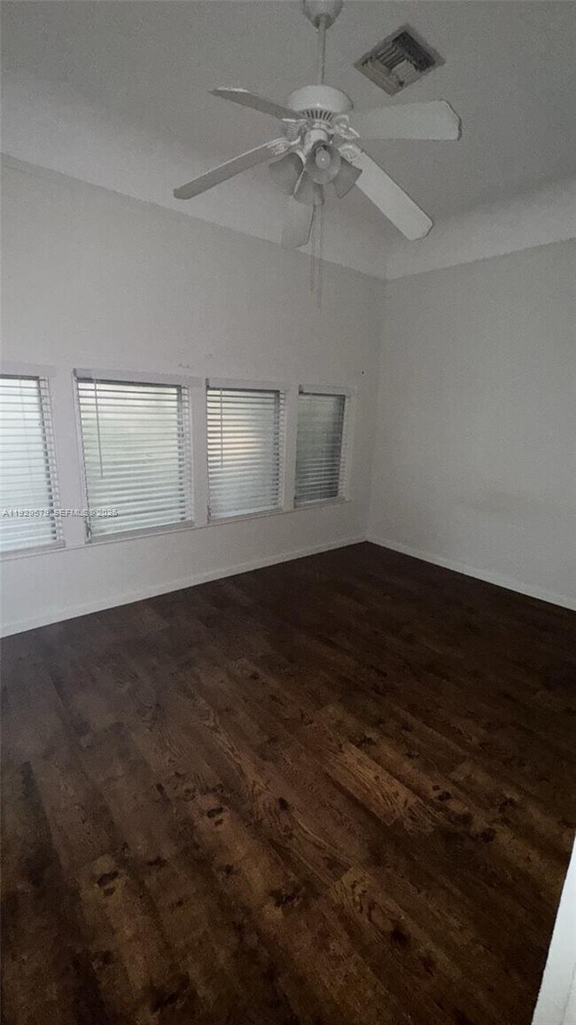 Building Photo - 2430 SW 25th Ter