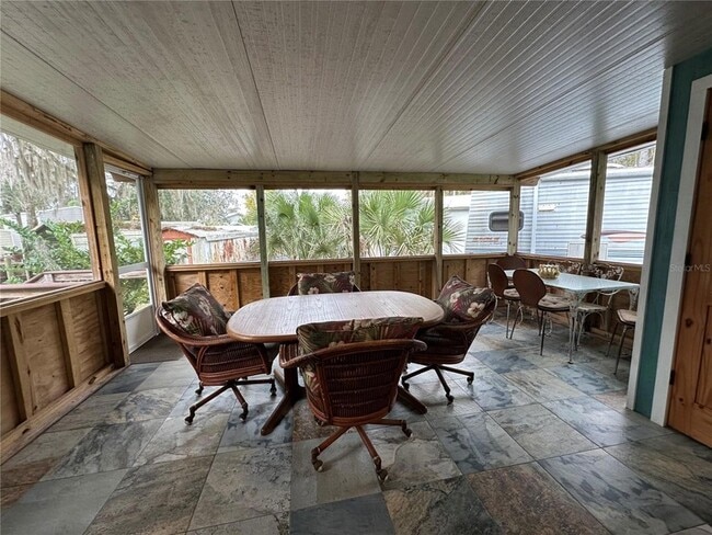 Building Photo - 56315 Hickory Rd