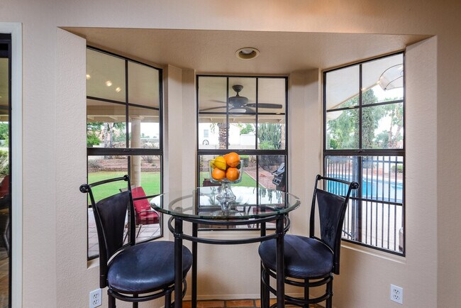 Building Photo - 16025 N 58th Pl