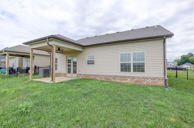 Building Photo - 2547 Rafiki Dr