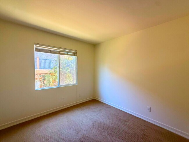 Building Photo - Beautiful Carmel Valley Home in Prime Location – 4 Bedrooms | 3.5 Bathrooms