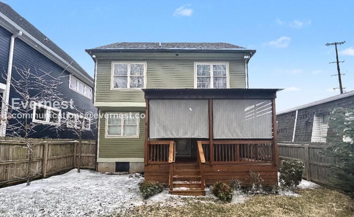 Building Photo - 736 29th Ave N