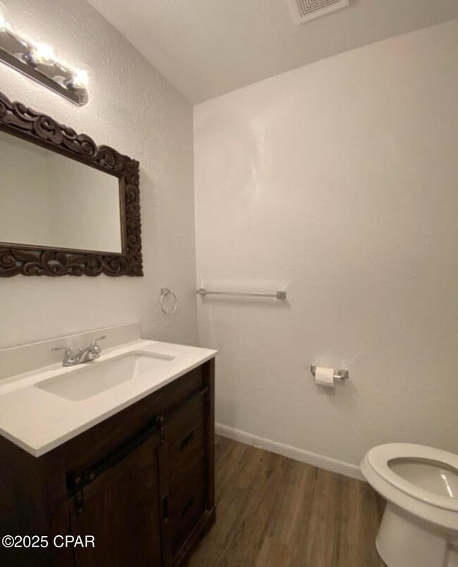 Building Photo - 4455 W 19th St