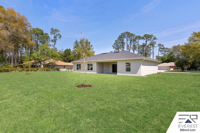 Building Photo - 59 Breeze Hill Ln
