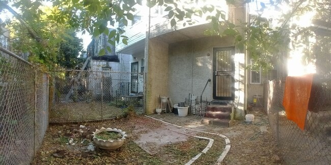 Building Photo - Brand New home!!