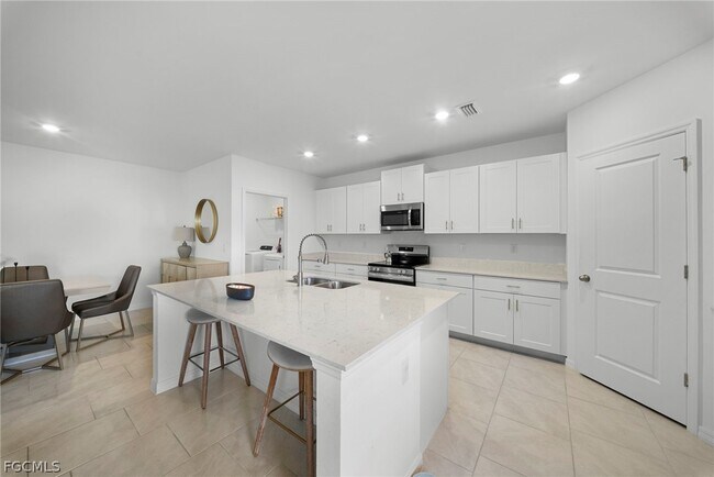 Building Photo - 17404 Monte Isola Wy