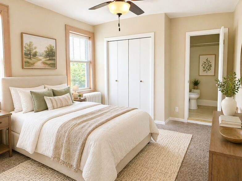 Building Photo - 105 3rd Ave