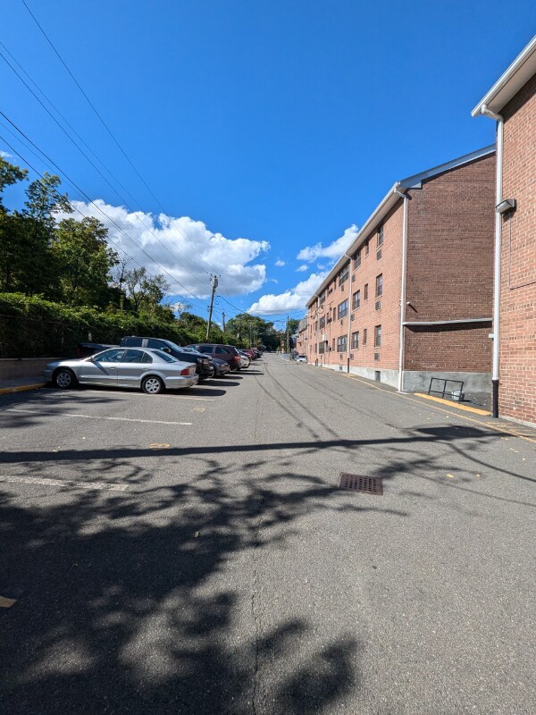 Building Photo - 214 Prospect Ave