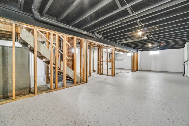 Building Photo - 30030 Vineyard Rd