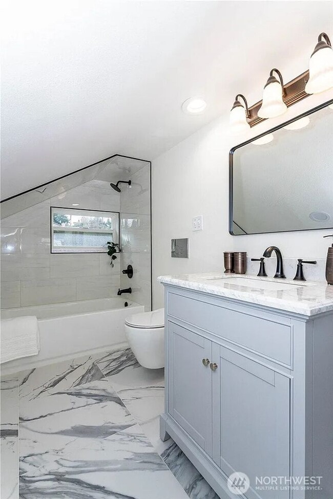 Building Photo - Beautifully Renovated 4-Bedroom Home in Desirable Arbor Heights!