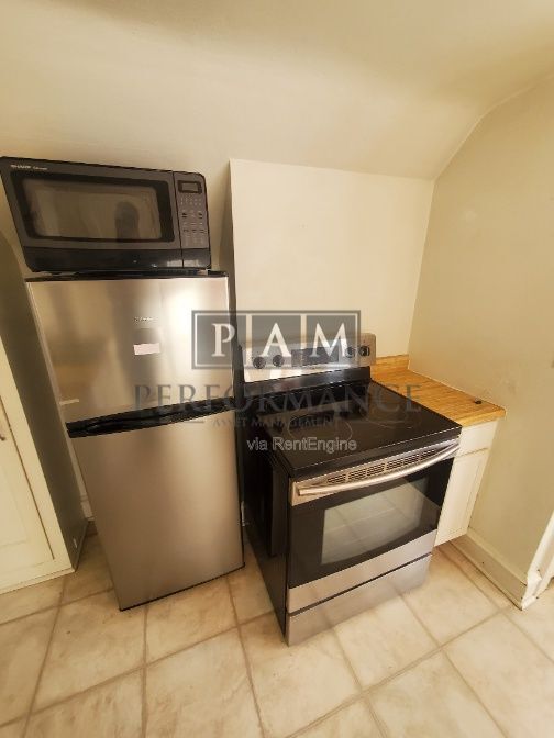 Building Photo - 1114 16th Ave