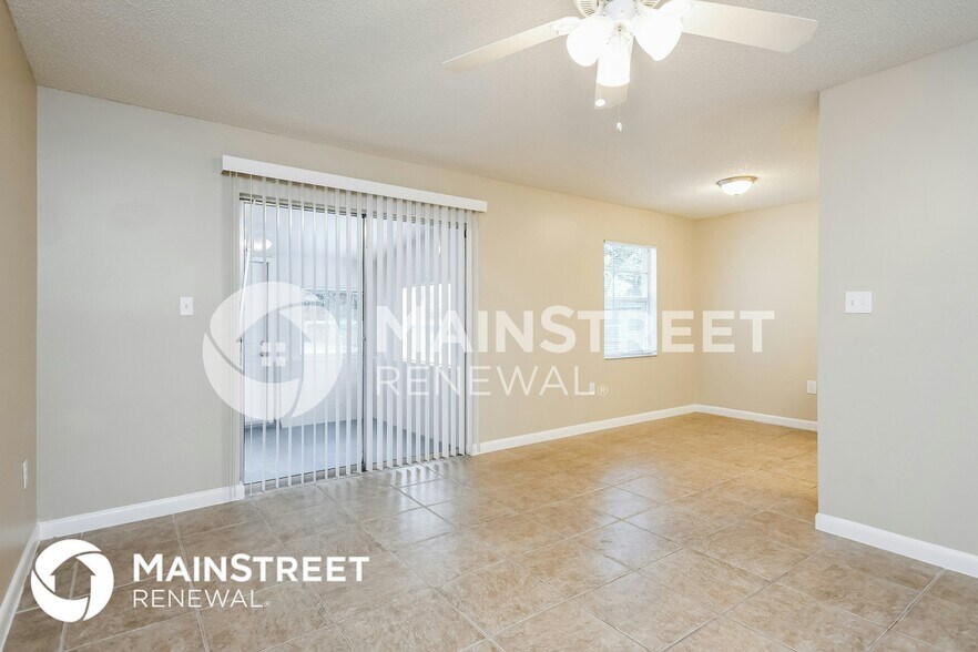 Building Photo - 2853 Magnolia Ave