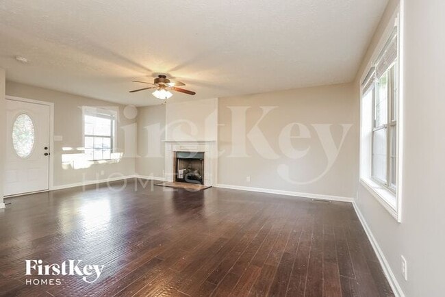 Building Photo - 1412 Freedom Dr