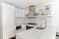 Building Photo - 77 HUDSON St