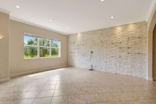 Building Photo - 4770 Cadiz Cir
