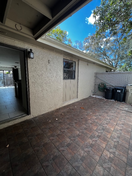 Building Photo - 8001 Hibiscus Dr