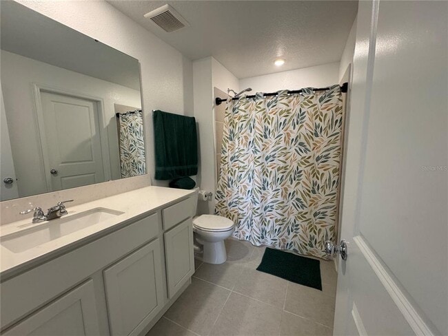 Building Photo - 2405 Bluestone Rd