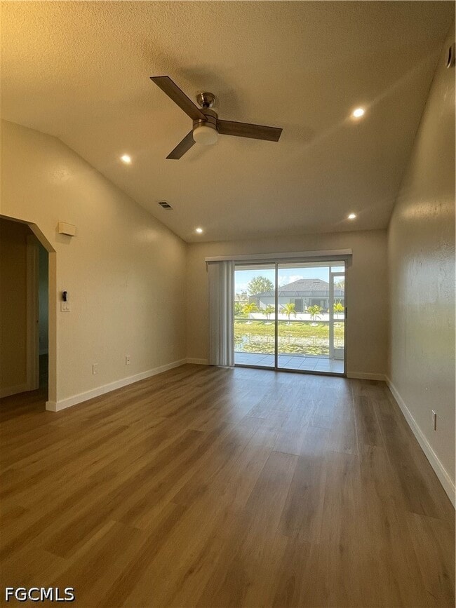 Building Photo - 835 Gleason Pkwy