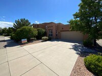 Building Photo - 3 Bedroom Single Story Home Available Near...