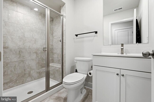 Building Photo - 6815 Winterhill Ln