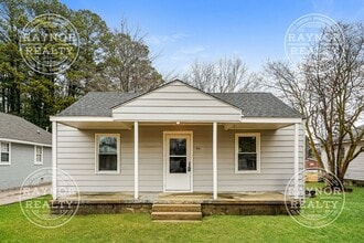 Building Photo - 515 Dale St SW