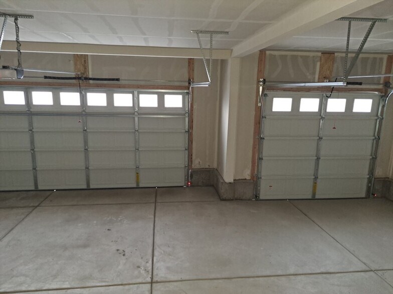 Building Photo - 4050 W 1470 N