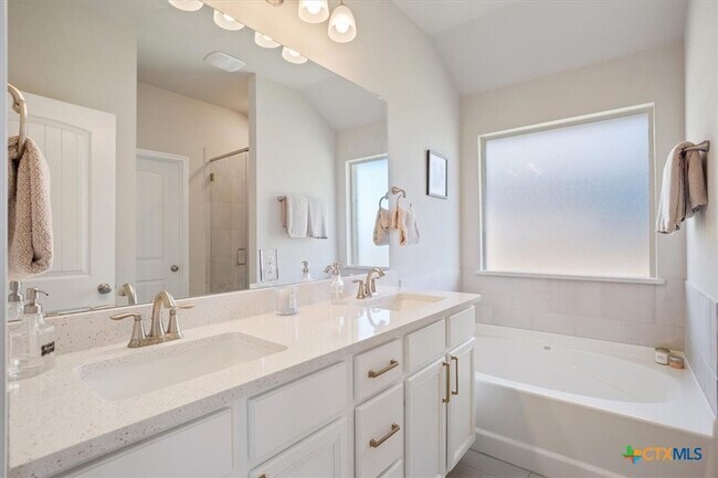 Building Photo - 5737 St Charles Dr