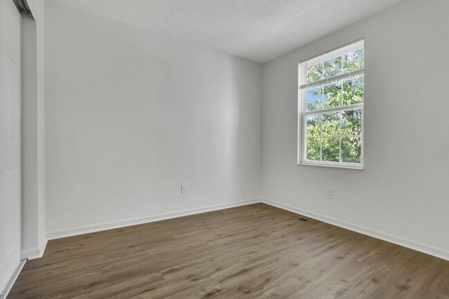 Building Photo - 3115 Omega Dr