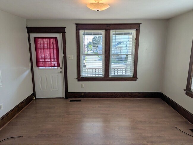 Building Photo - 675-677 Cemetery Street