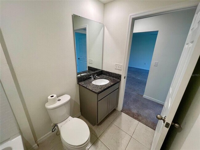Building Photo - 348 Towns Cir