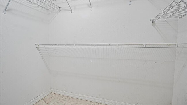 Building Photo - 105 Caterham Way