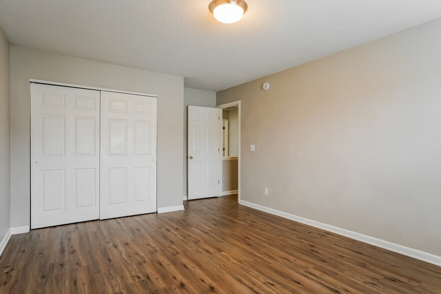 Building Photo - 4449 Snowcrest Ln