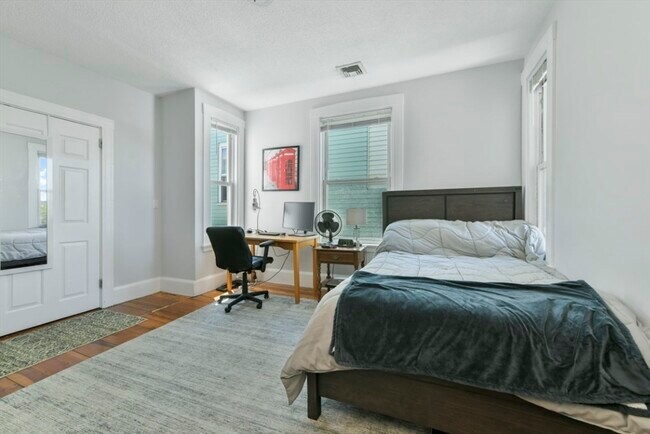 Building Photo - 34-36 Boston St