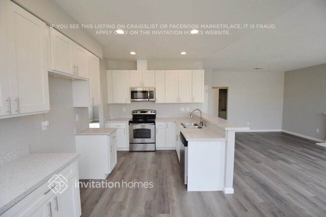 Building Photo - 1368 Northwood Dr