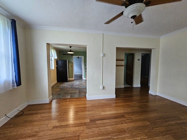 Building Photo - 2 Bedroom/2 Bath home near Duck Pond and Citizens Field