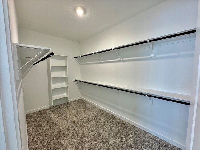 Building Photo - 3315 Daily Harvest Dr