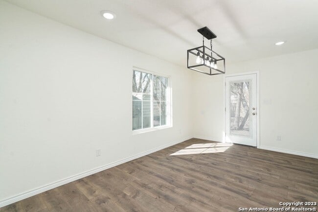 Building Photo - Modern 4BR Retreat with Gourmet Kitchen & Spacious Backyard Oasis