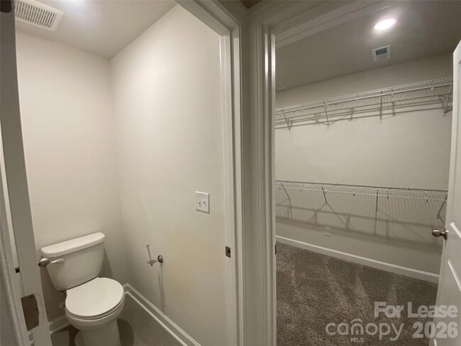 Building Photo - 12204 Diablo Dr