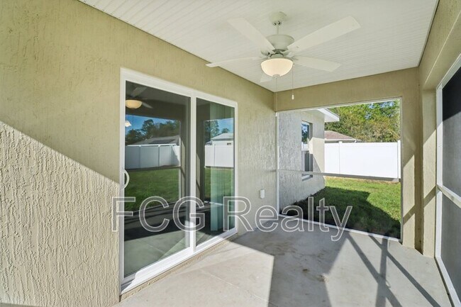 Building Photo - 7299 Hemlock Rd