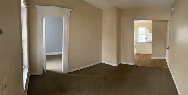 Building Photo - 270 Manchester St