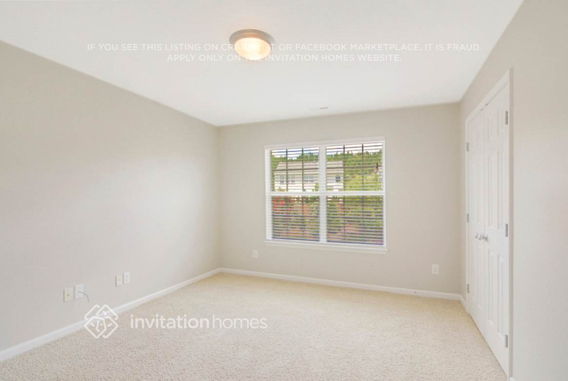 Building Photo - 12428 Kendall Ridge Ct