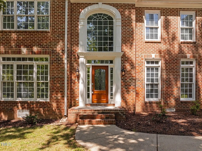 Building Photo - Fixed Monthly Payment for up to 5 Years - $500 Move-in Bonus!