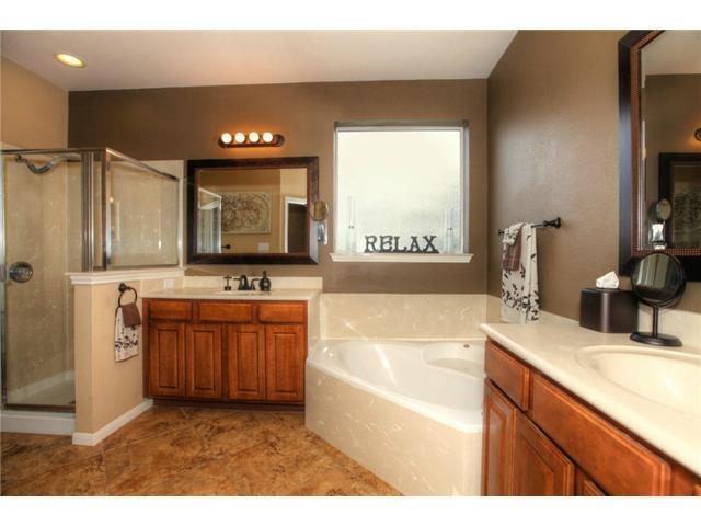 Building Photo - 4103 Green Vista Pl