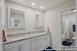 Building Photo - 11214 Blue Waters