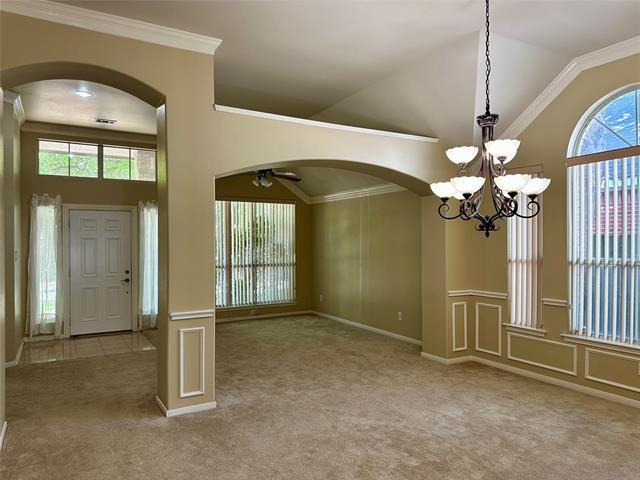 Building Photo - 604 Cottonwood Trail