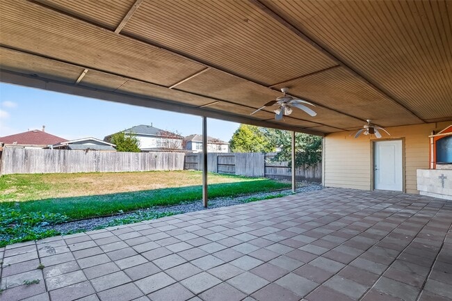 Building Photo - 5810 Post Oak Manor Dr