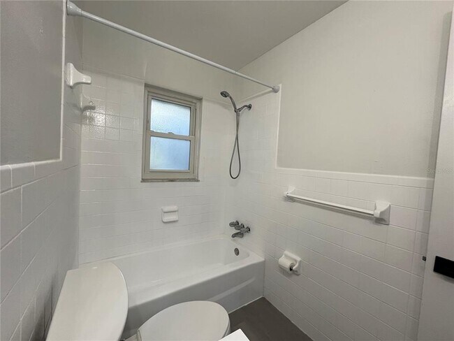 Building Photo - 4814 20th St