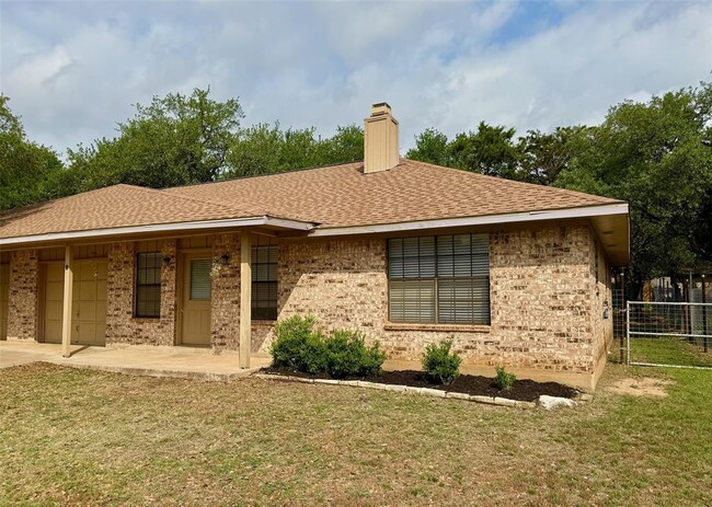 Primary Photo - 505 Hedgewood Dr
